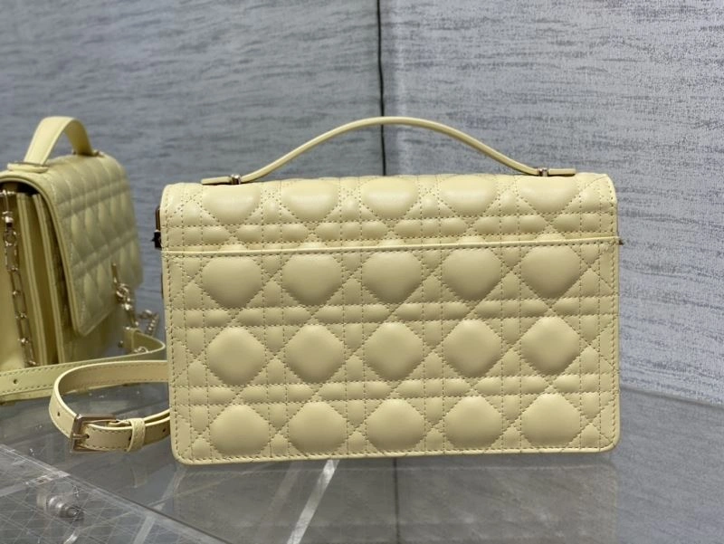Fashionable Christian Dior Other Bags 70793