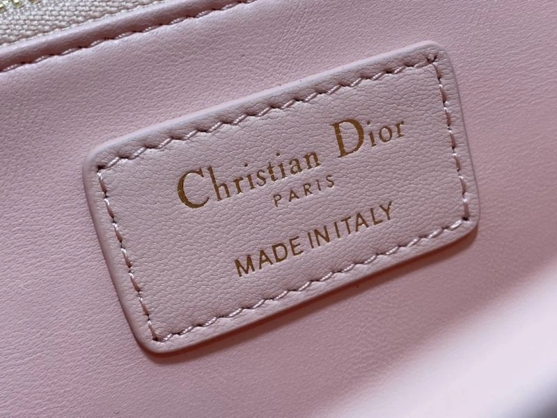 Effortless Christian Dior Other Bags 70794