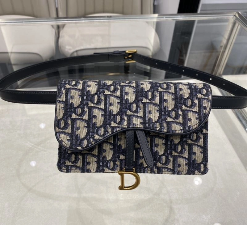 Christian Dior Other Bags Sleek 70772