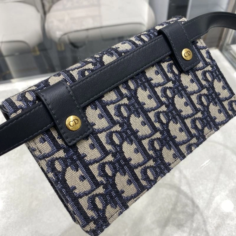 Christian Dior Other Bags Sleek 70772