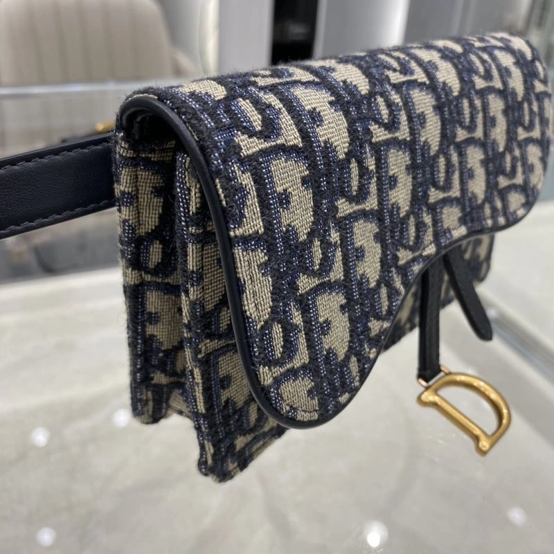 Christian Dior Other Bags Sleek 70772