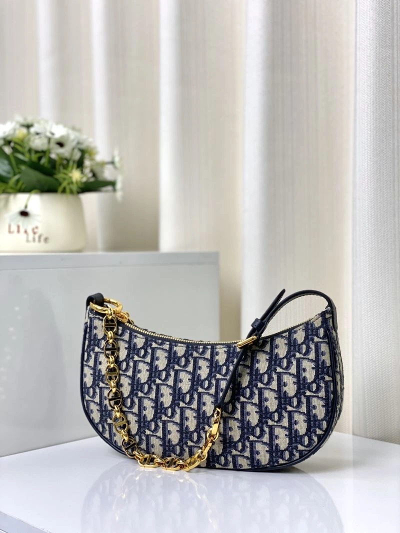 Christian Dior Other Bags Sleek 70767