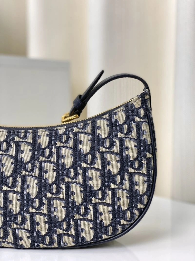 Christian Dior Other Bags Sleek 70767