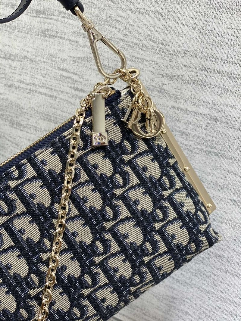 Resilient Christian Dior Other Bags 70766