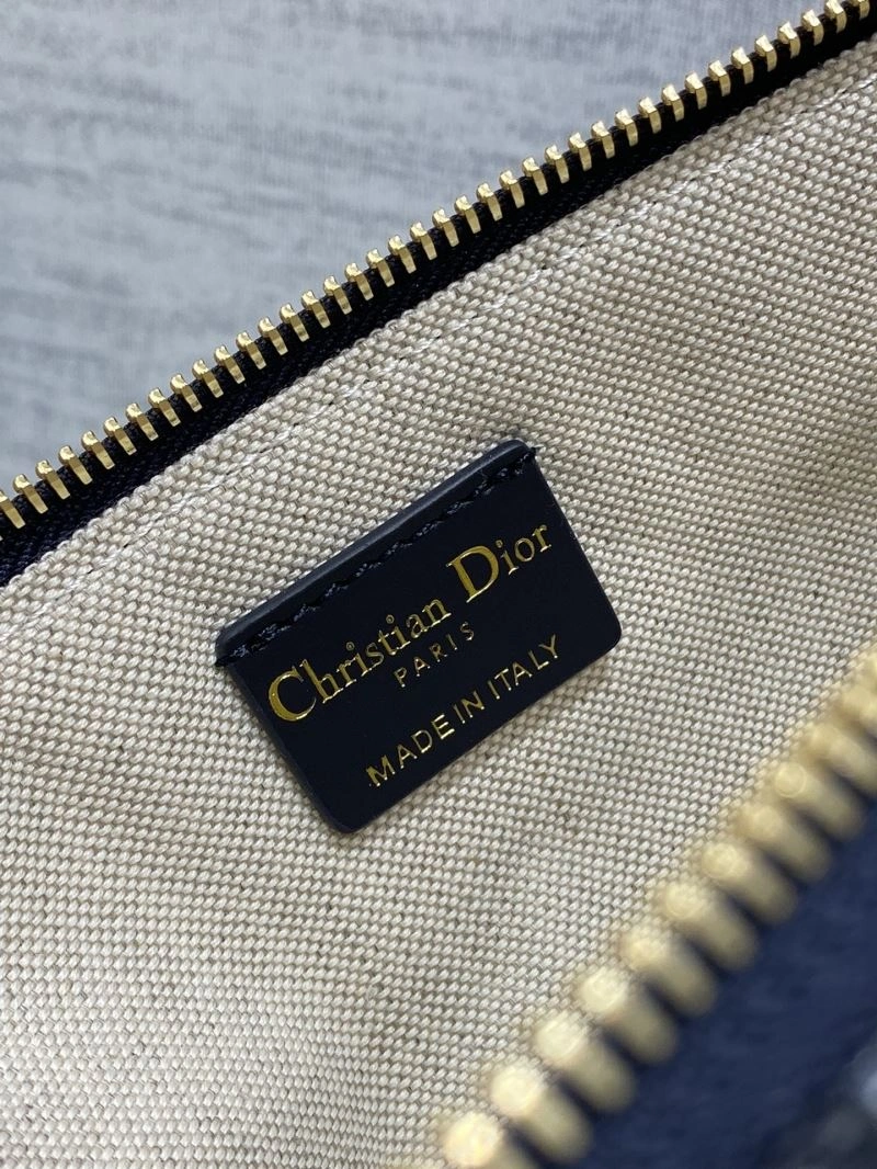 Resilient Christian Dior Other Bags 70766