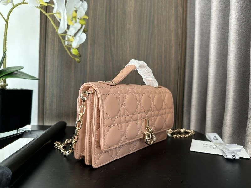 HighQuality Christian Dior Other Bags 70778