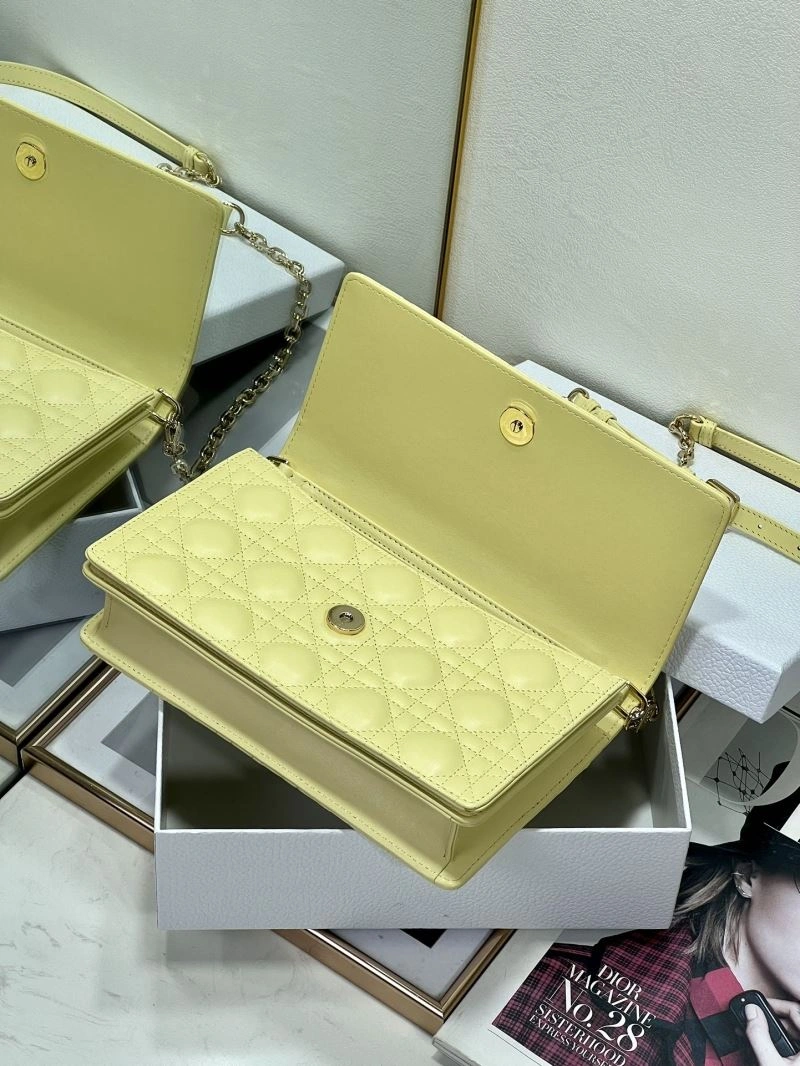 Christian Dior Other Bags Vibrant 70776