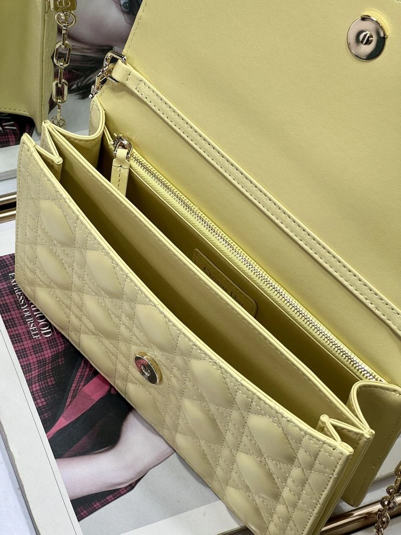 Christian Dior Other Bags Vibrant 70776