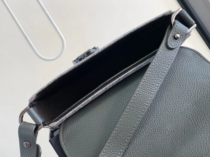 Cozy Christian Dior Other Bags 70719