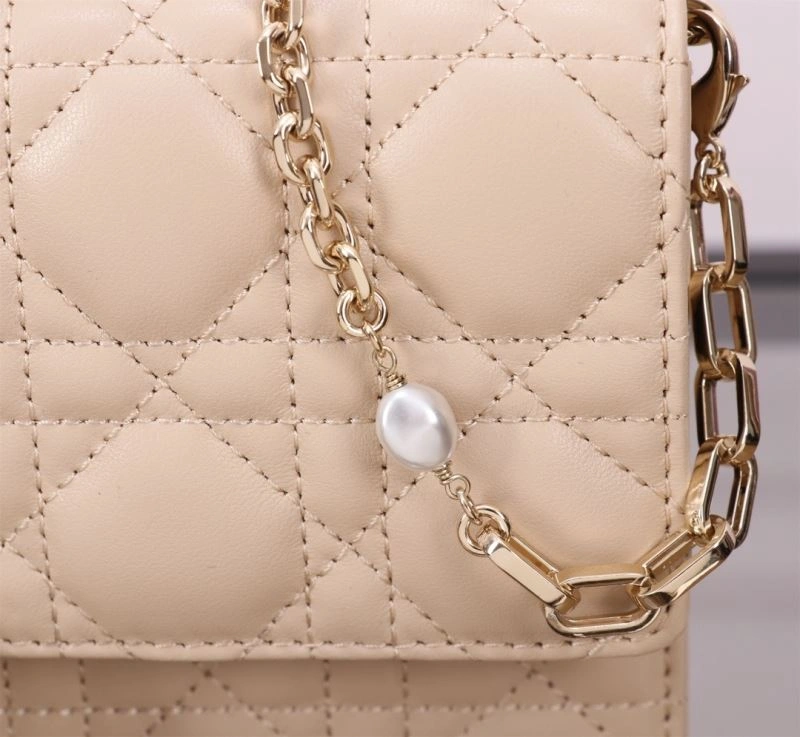 Lightweight Christian Dior Other Bags 70709