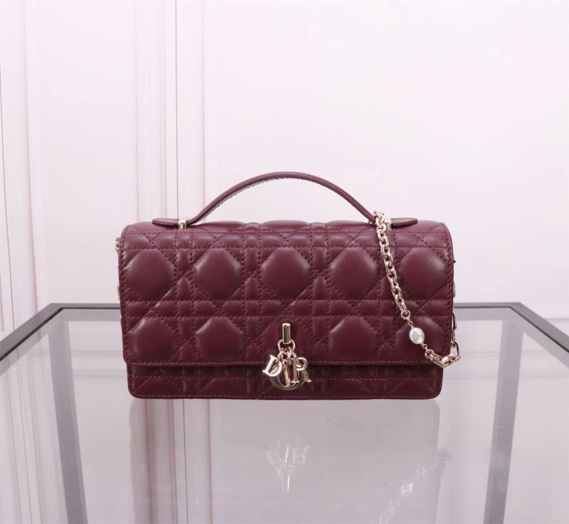 WellDesigned Christian Dior Other Bags 70710