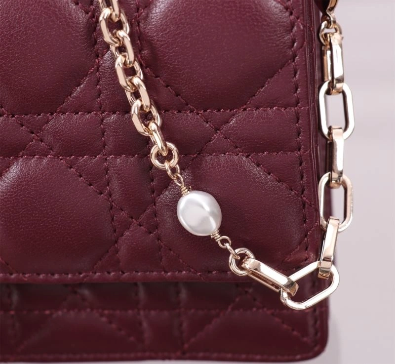 WellDesigned Christian Dior Other Bags 70710