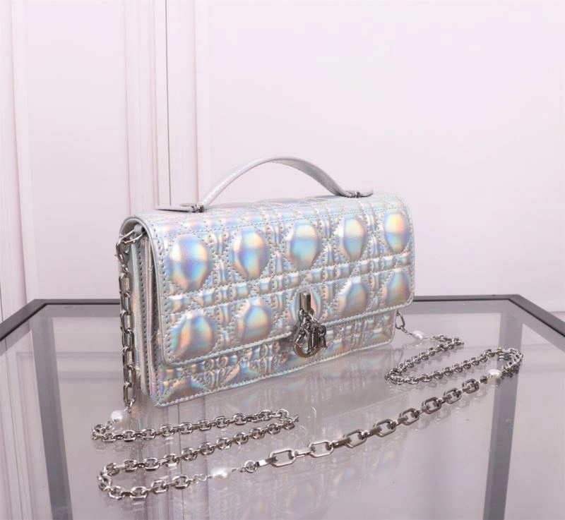 Stylish Christian Dior Other Bags 70724