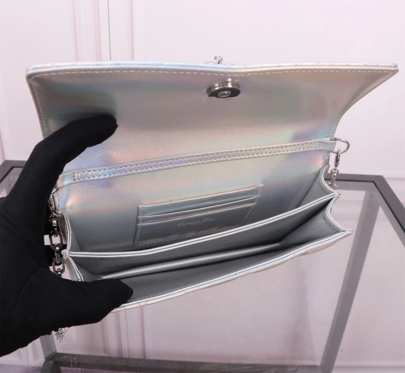 Stylish Christian Dior Other Bags 70724