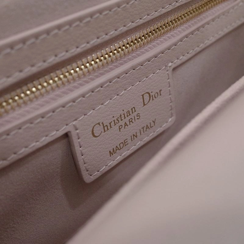 Christian Dior Other Bags Vibrant 70704