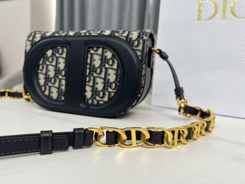 Reliable Christian Dior Other Bags 70684