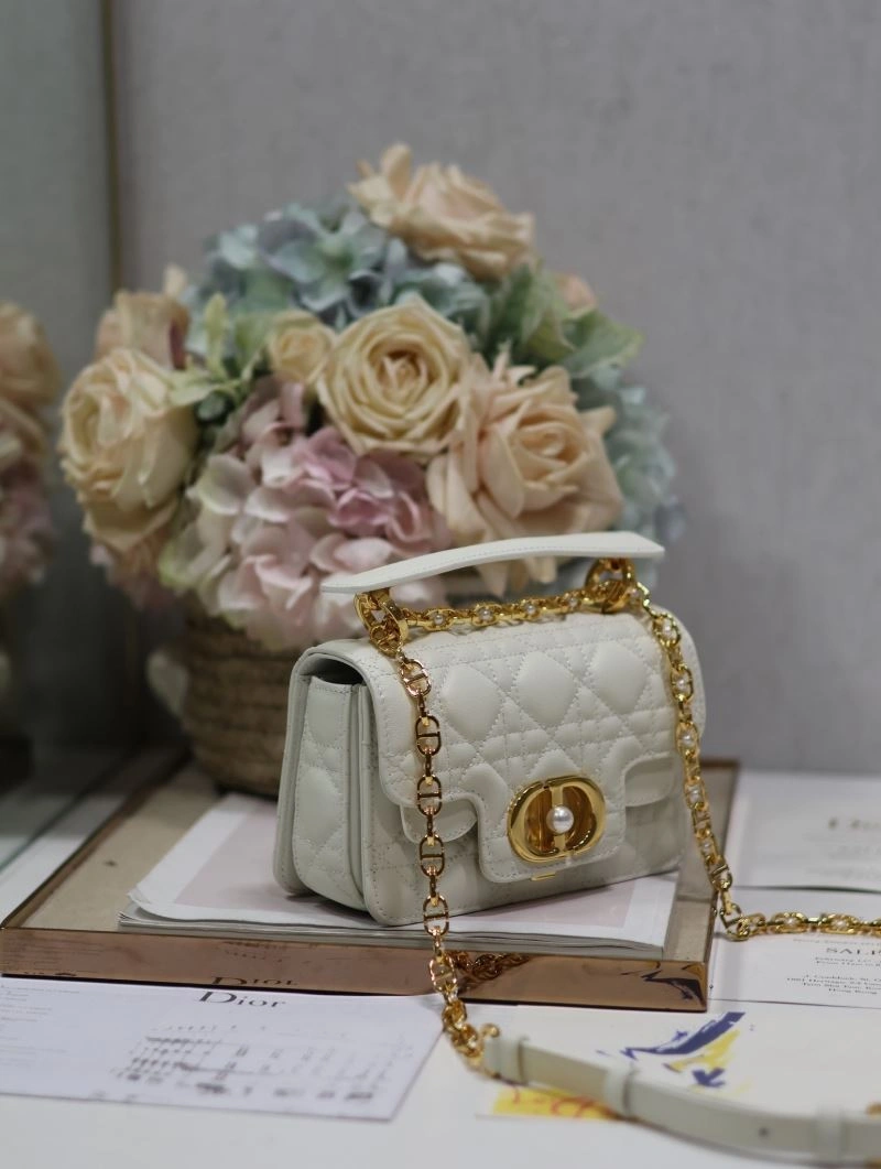Refined Christian Dior Other Bags 70673