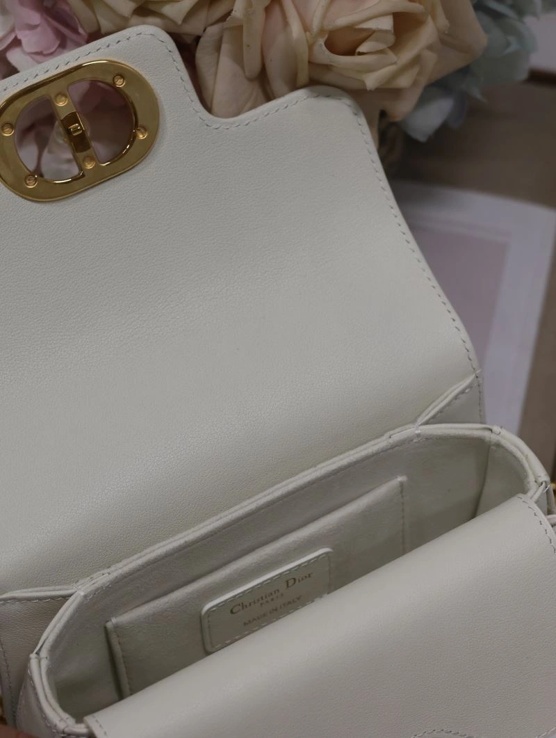 Refined Christian Dior Other Bags 70673
