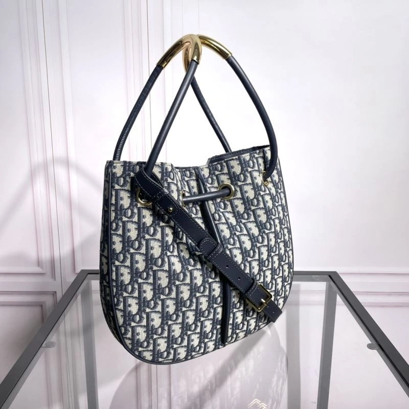Resilient Christian Dior Other Bags 70669