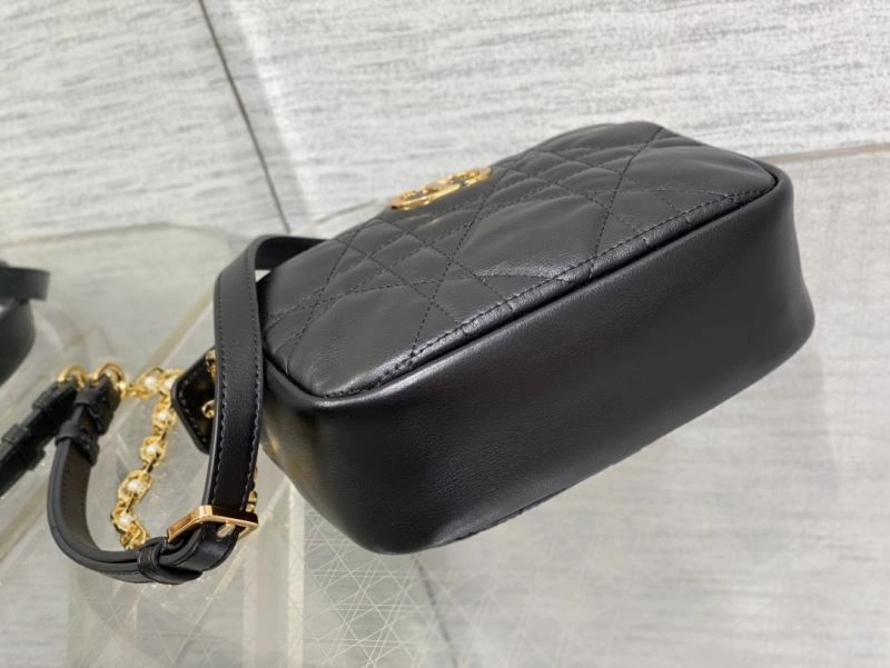 Effortless Christian Dior Other Bags 70667