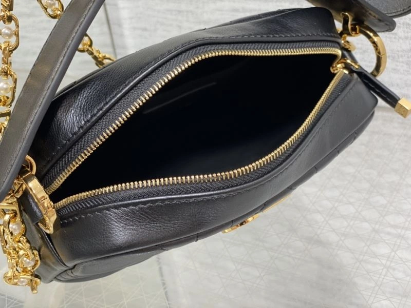 Effortless Christian Dior Other Bags 70667