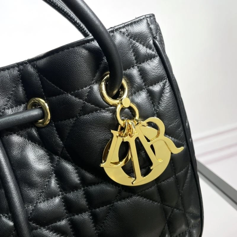 Elegant Christian Dior Other Bags 70695