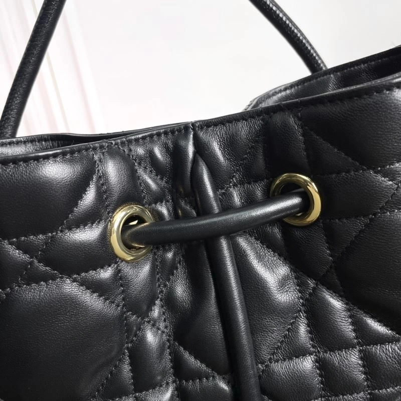 Elegant Christian Dior Other Bags 70695