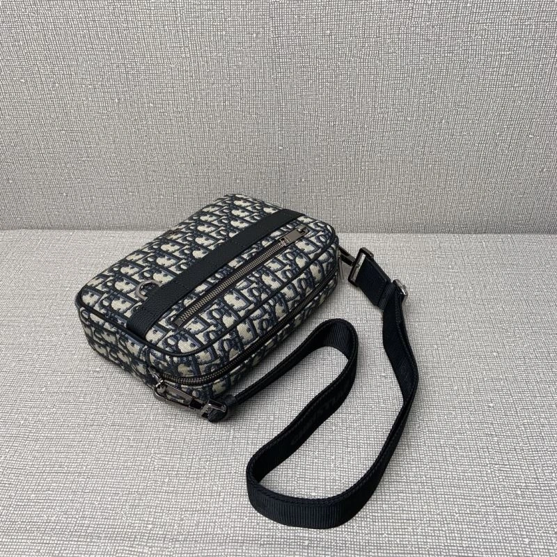 Versatile Christian Dior Other Bags 70636
