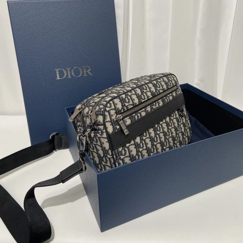 Refined Christian Dior Other Bags 70701