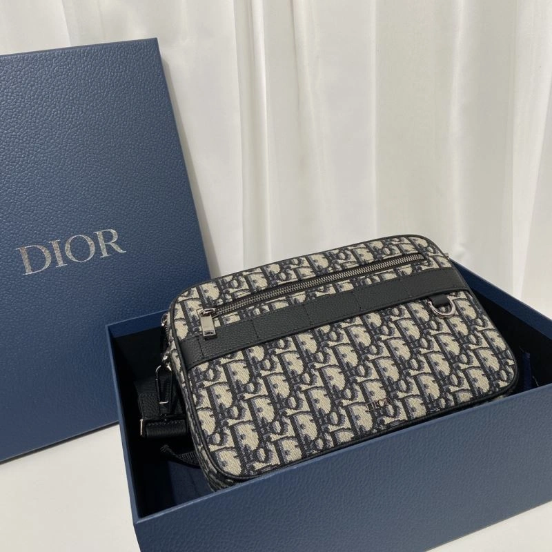 Refined Christian Dior Other Bags 70701