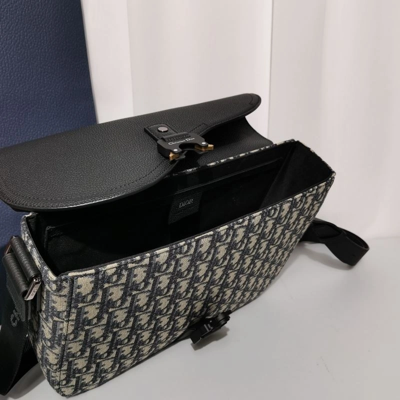 Tailored Christian Dior Other Bags 70635