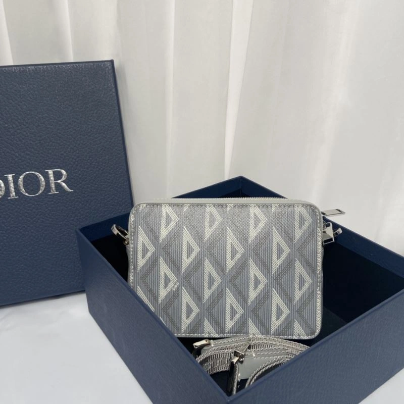 Sophisticated Christian Dior Other Bags 70619