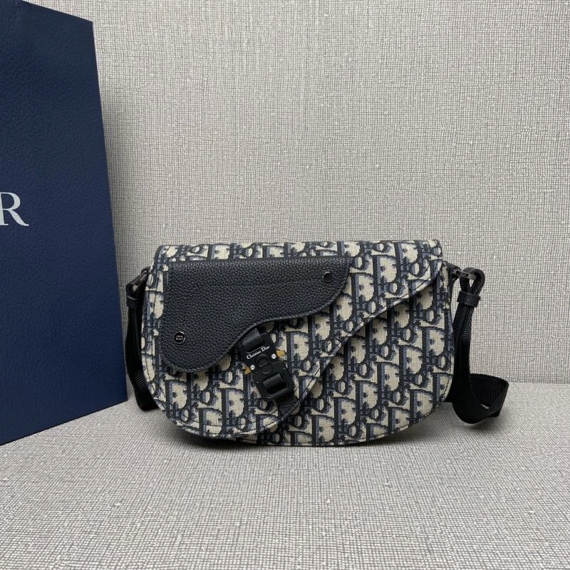 Christian Dior Other Bags Unisex 70626
