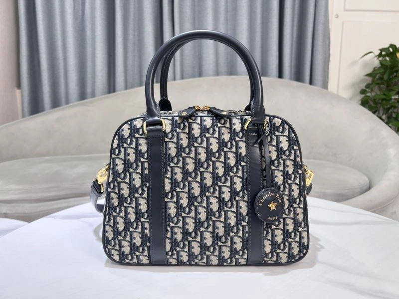 Refined Christian Dior Other Bags 70607