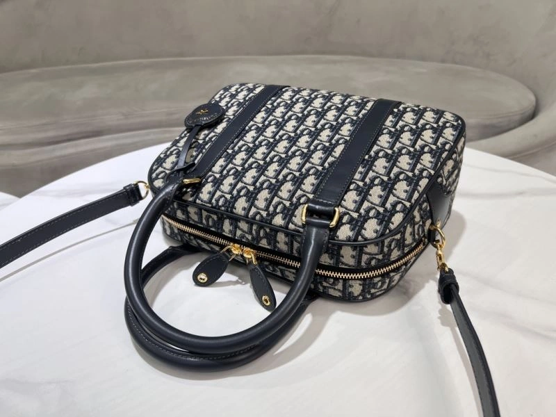 Refined Christian Dior Other Bags 70607