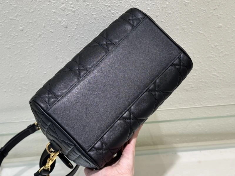 Christian Dior Other Bags Comfortable 70597