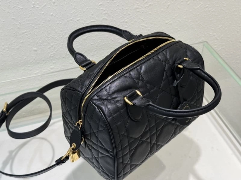 Christian Dior Other Bags Comfortable 70597