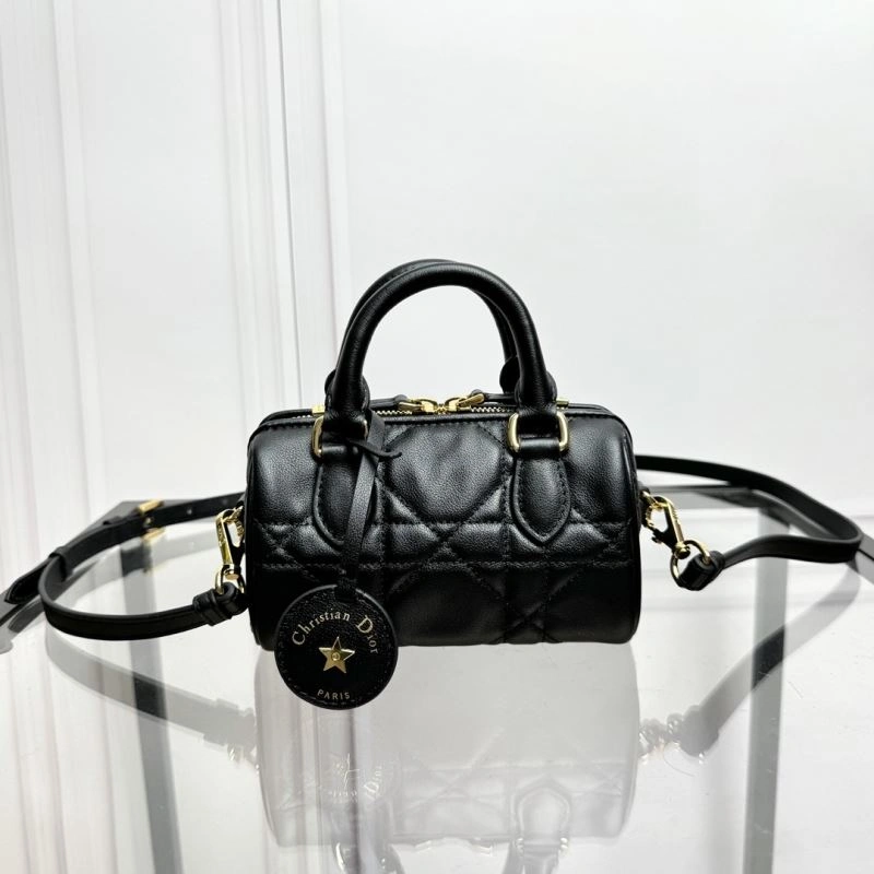 Contemporary Christian Dior Other Bags 70615