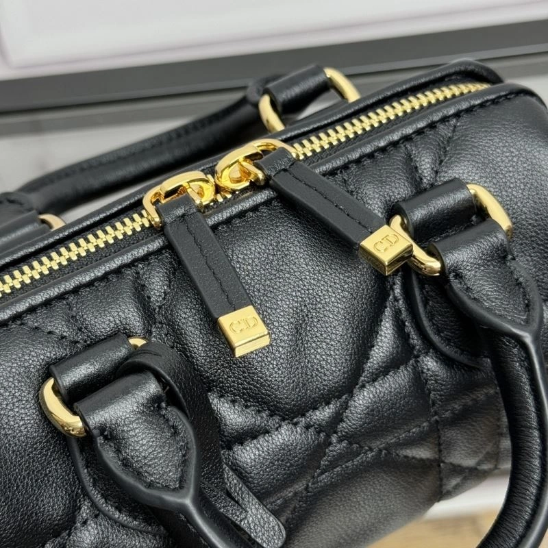 Contemporary Christian Dior Other Bags 70615
