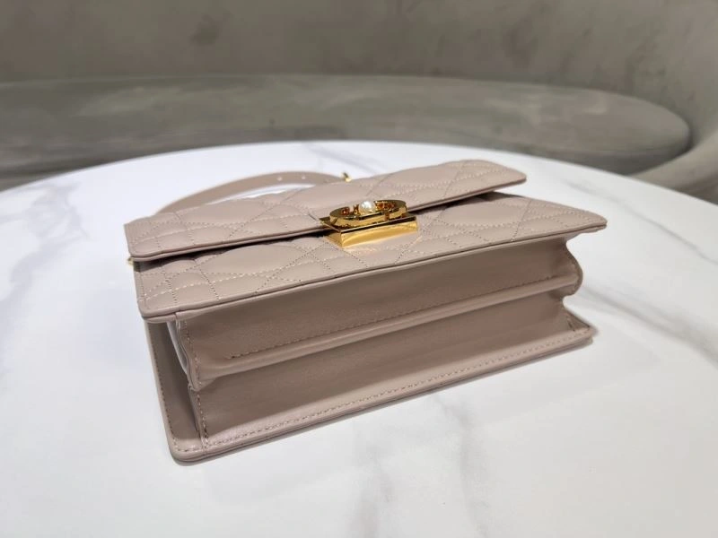 HighQuality Christian Dior Other Bags 70612