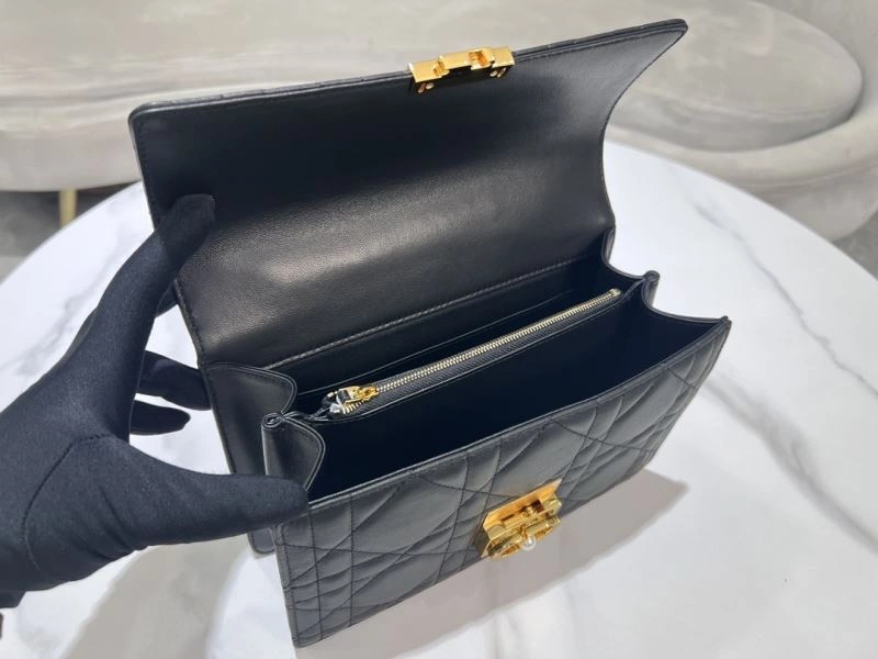 HighPerformance Christian Dior Other Bags 70574