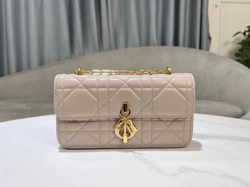 Minimalist Christian Dior Other Bags 70573