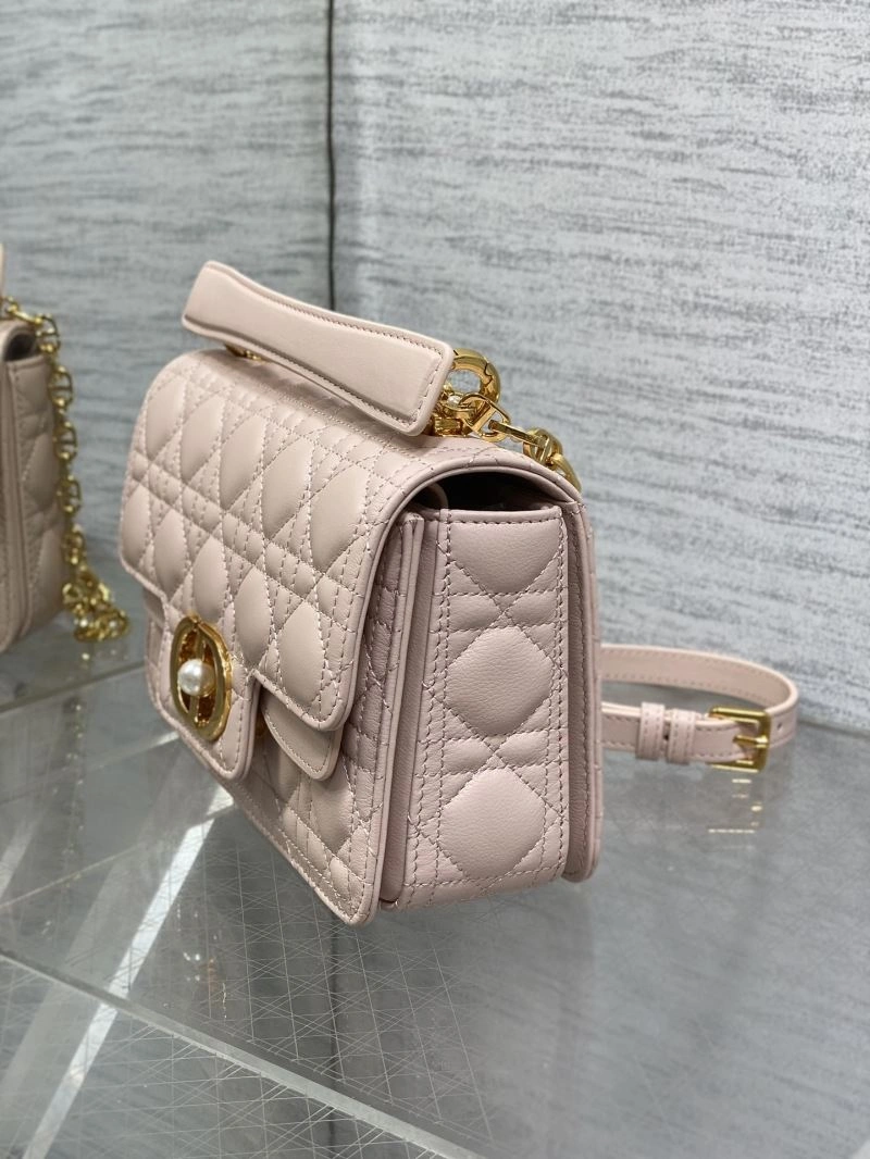 Vibrant Christian Dior Other Bags 66694