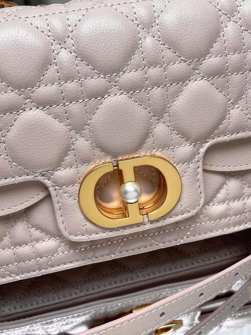 Elegant Christian Dior Other Bags 66684