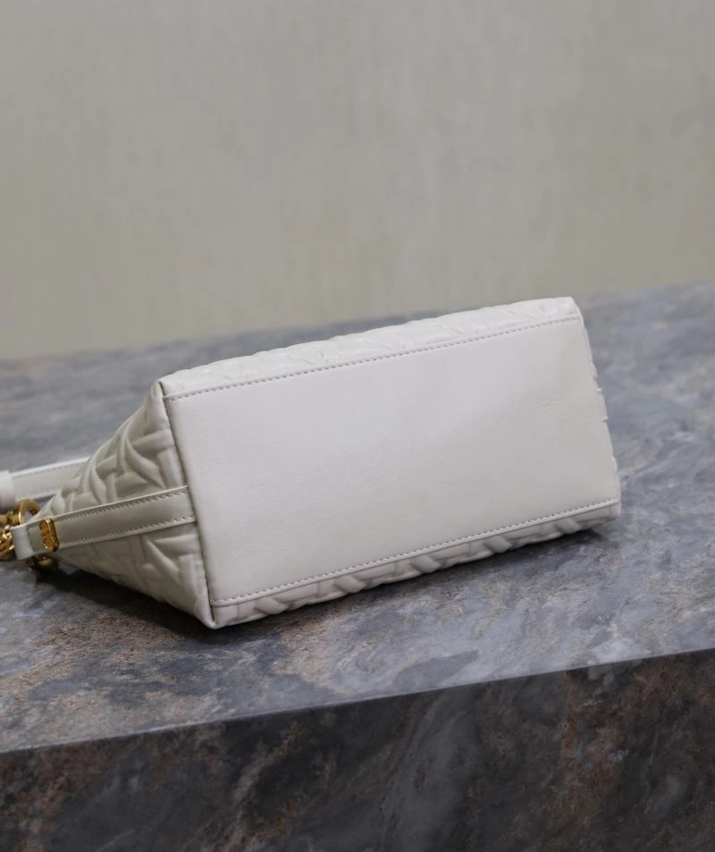 Functional Christian Dior Other Bags 66670