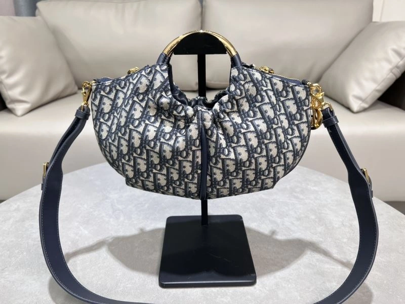 Sustainable Christian Dior Other Bags 63990