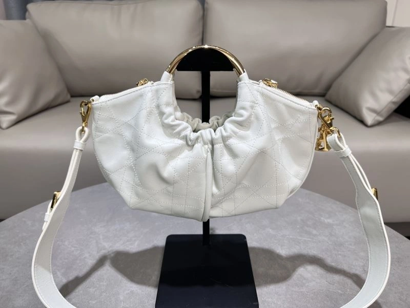 Unique Christian Dior Other Bags 64019