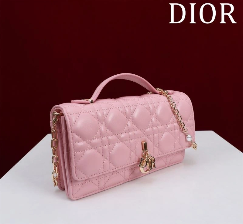 Comfortable Christian Dior Other Bags 63983