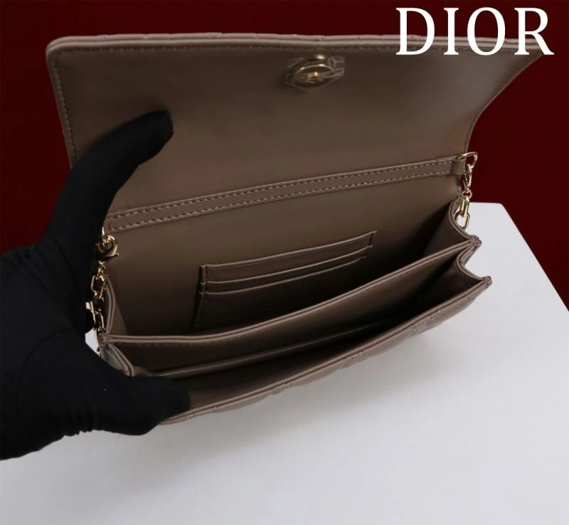 Christian Dior Other Bags WellDesigned 63981
