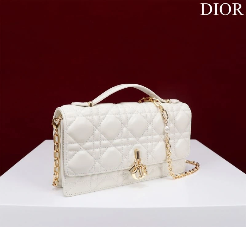 Classic Christian Dior Other Bags 63977